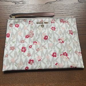 Michael Kors Zip Clutch- Floral Signature